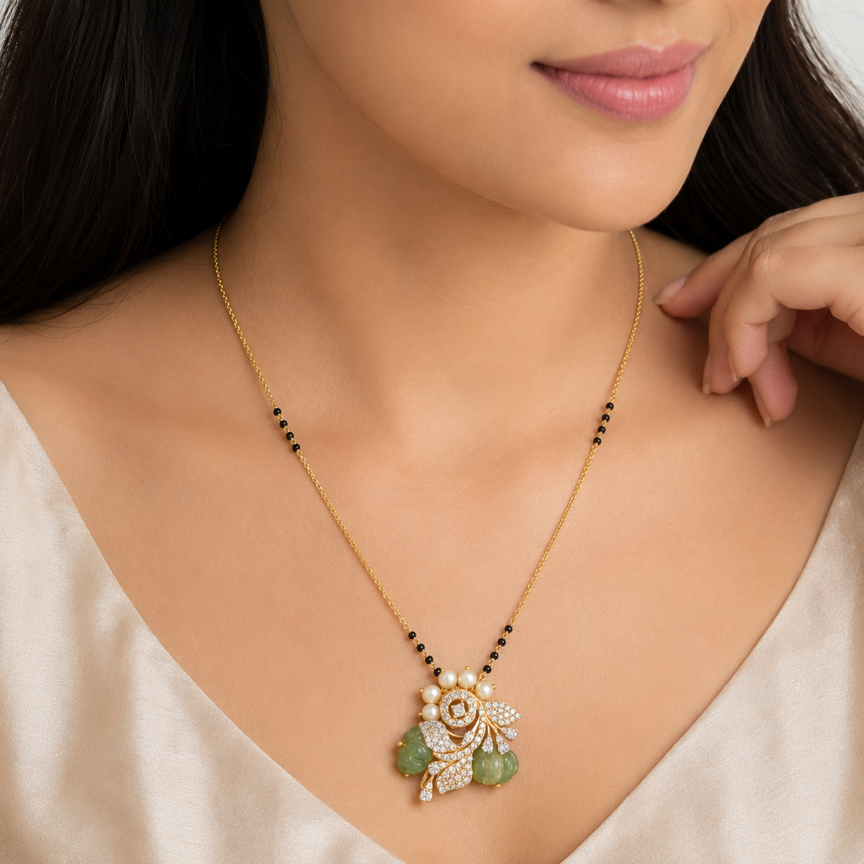 ELEGANT FLORAL DIAMOND GOLD MANGALSUTRA